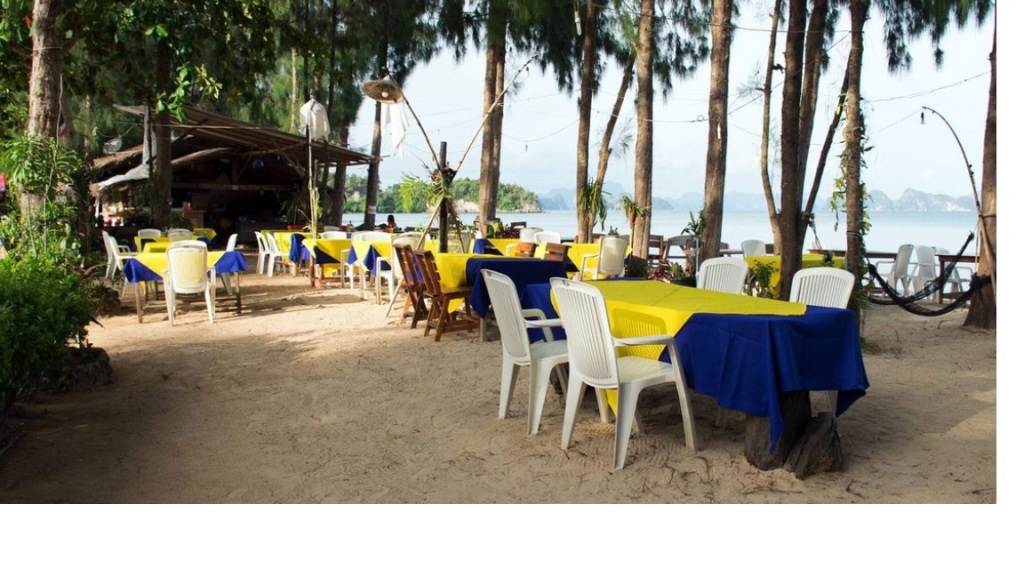 This image has an empty alt attribute; its file name is ciao-bella.jpg